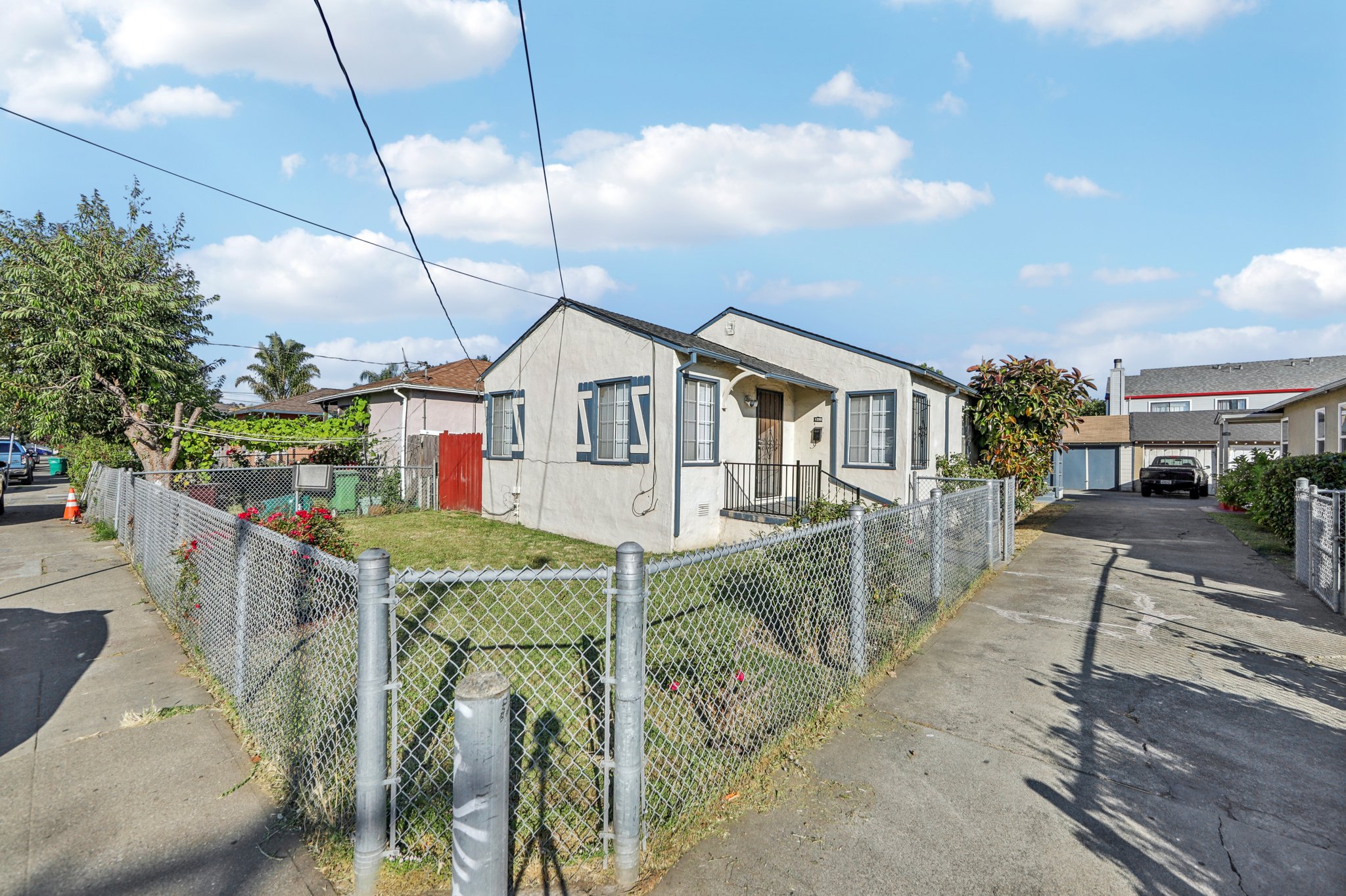 100th Ave-002.jpg