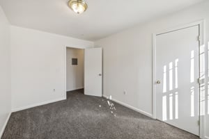 100th Ave-018.jpg