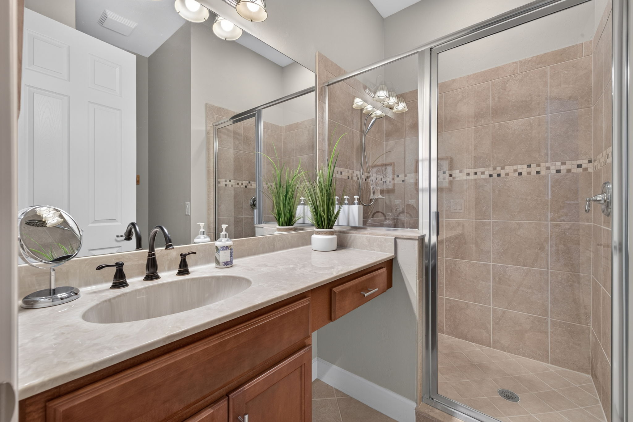 Guest Bathroom 1