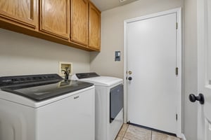 Chesterfield Way-S0210-023.jpg