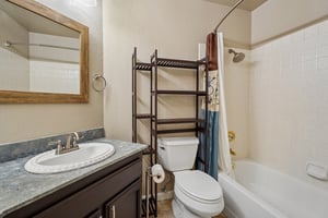 Chesterfield Way-S0210-029.jpg