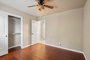 Chesterfield Way-S0210-030.jpg