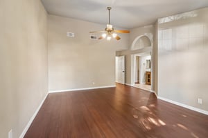 Chesterfield Way-S0210-034.jpg