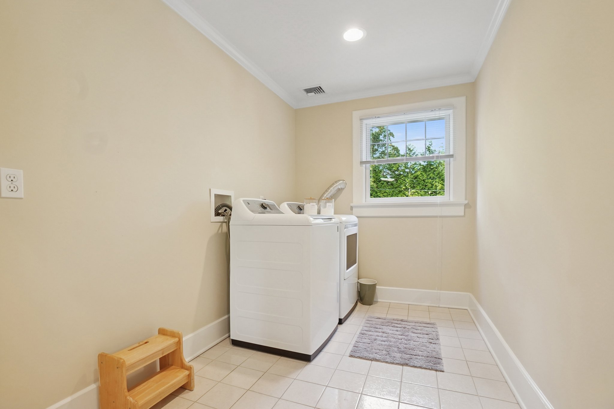 Second-floor laundry-because hauling baskets downstairs is so last decade.