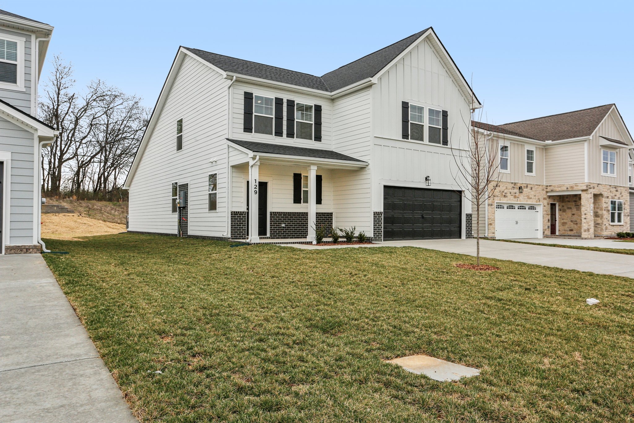 Dahlia Dr-S0303-005.jpg