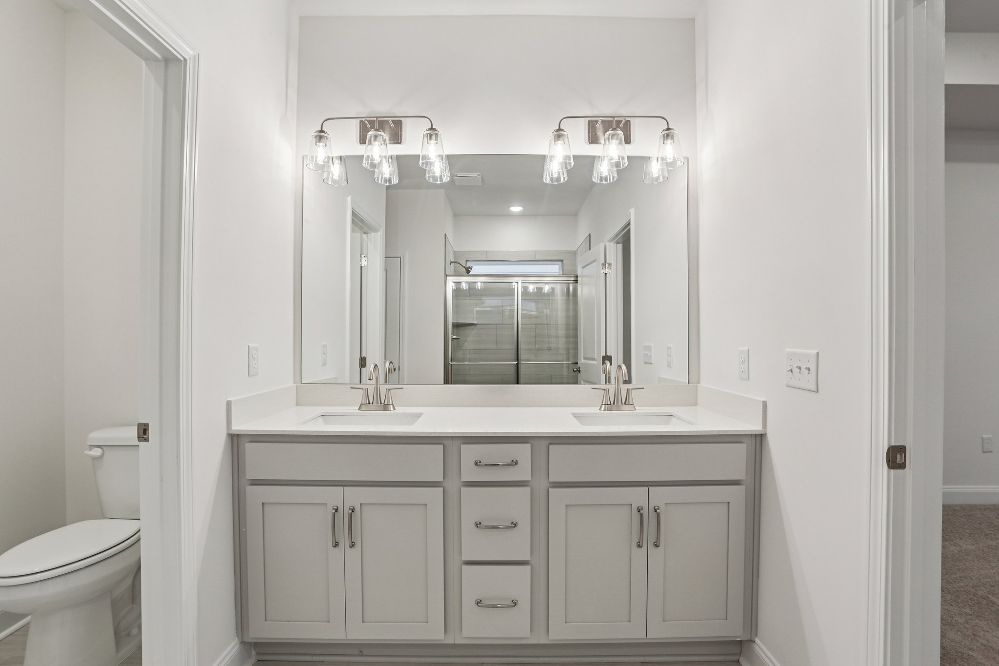 Dahlia Dr-S0303-025.jpg