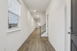 Dahlia Dr-S0303-008.jpg