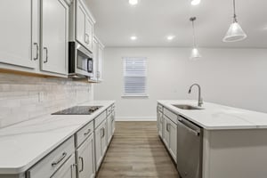 Dahlia Dr-S0303-015.jpg