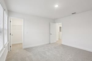 Dahlia Dr-S0303-031.jpg