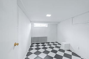 Photo 36