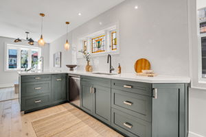 14-kitchen2