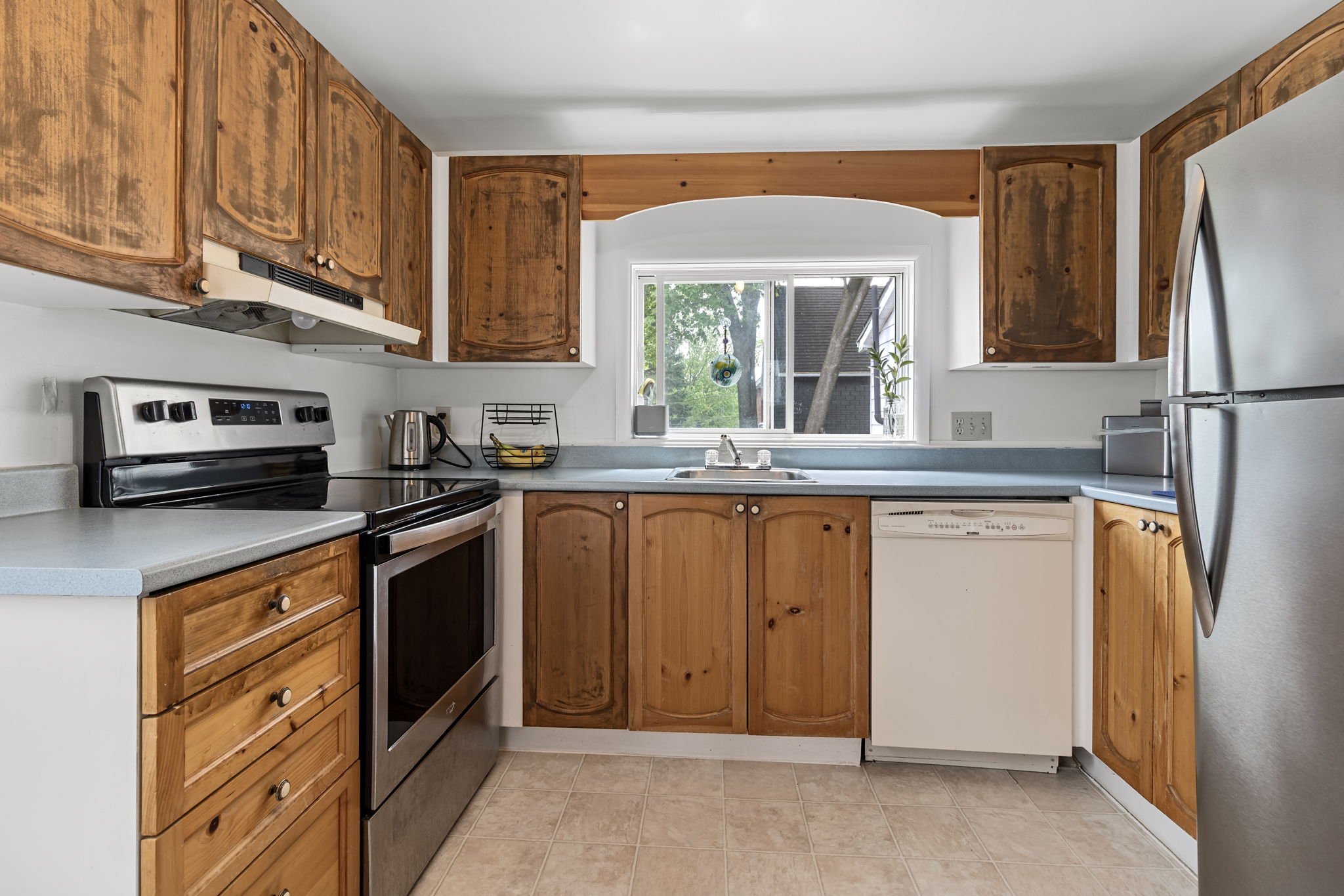  Photo 24