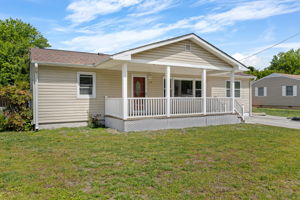  Photo 0