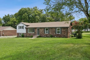 Lake Point Dr-S1907-007.jpg