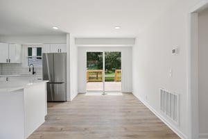 Lake Point Dr-S1907-018.jpg