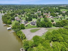 Lake Point Dr-S1907-077.jpg