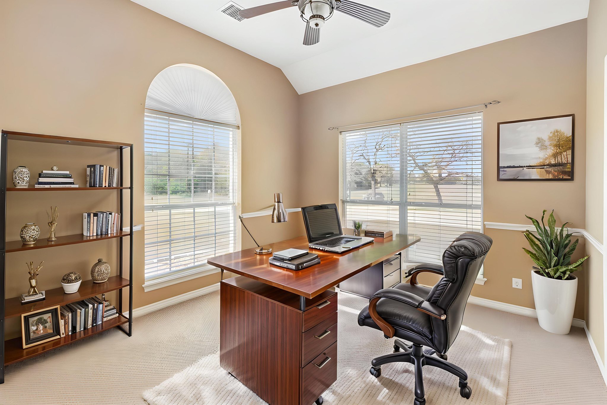 2N9A0006 virtually staged.jpeg