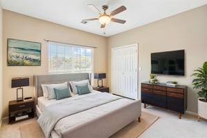 2N9A0132 virtually staged.jpeg