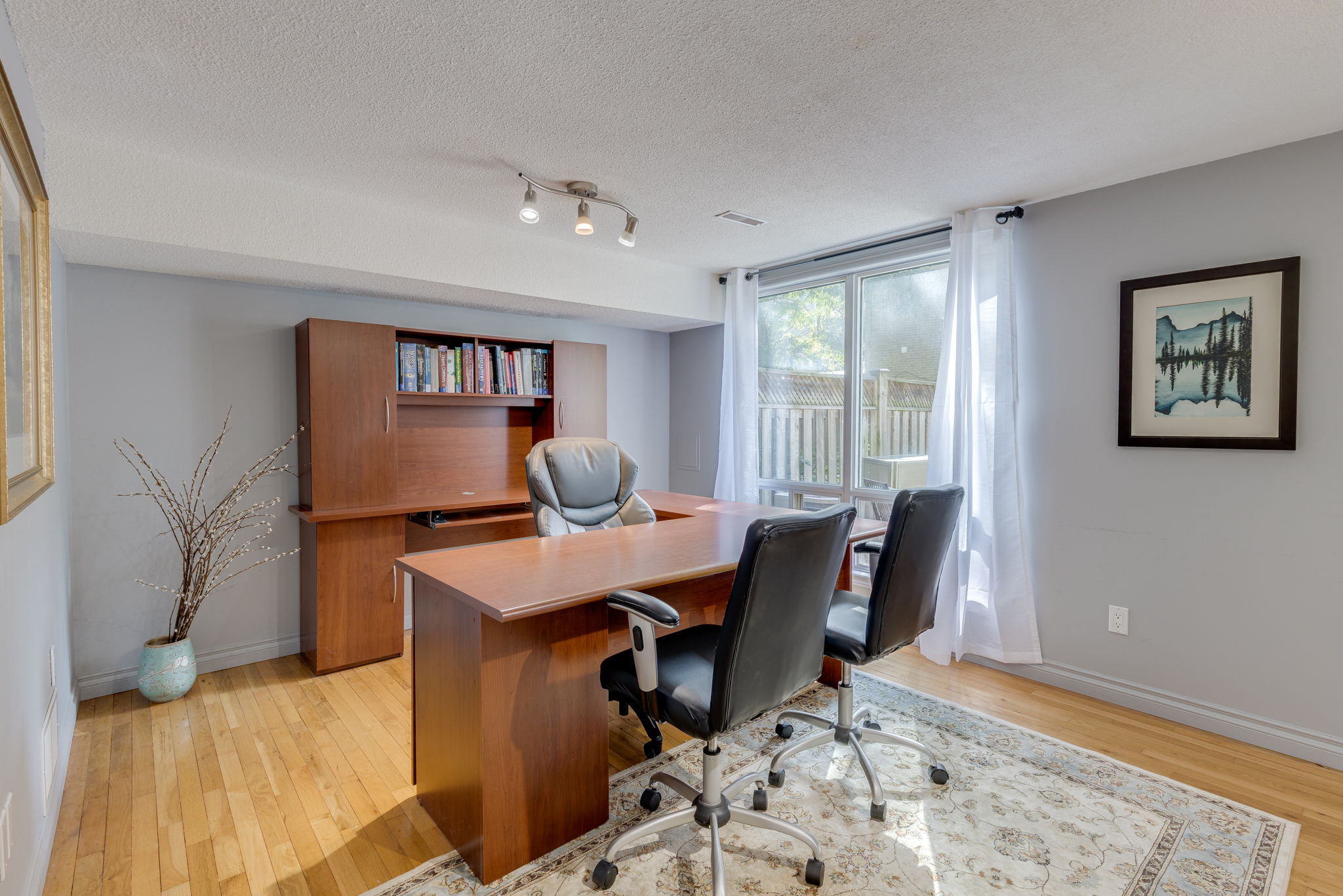 Aurora property showcase — delivered property photograph 7