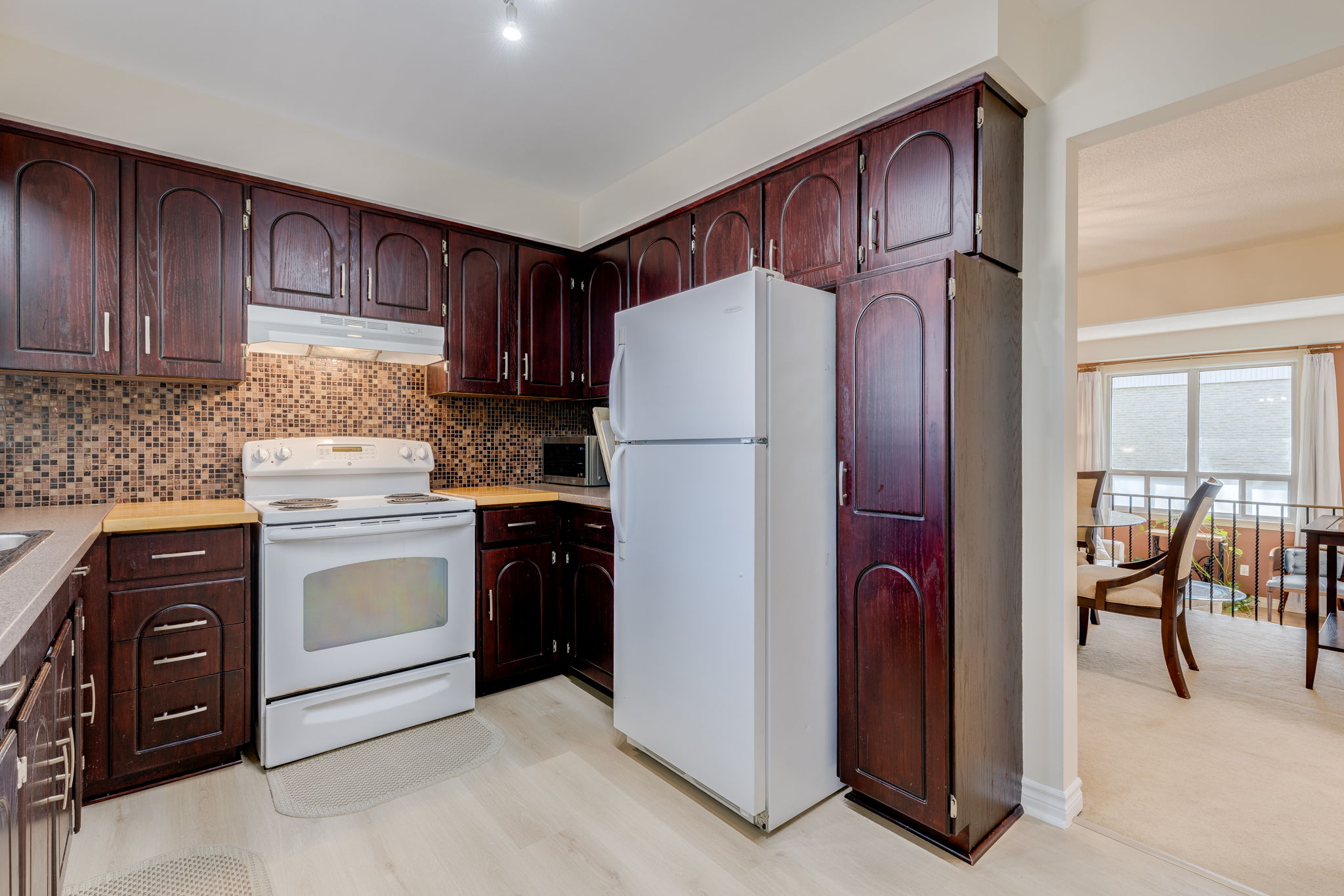 Aurora property showcase — delivered property photograph 16