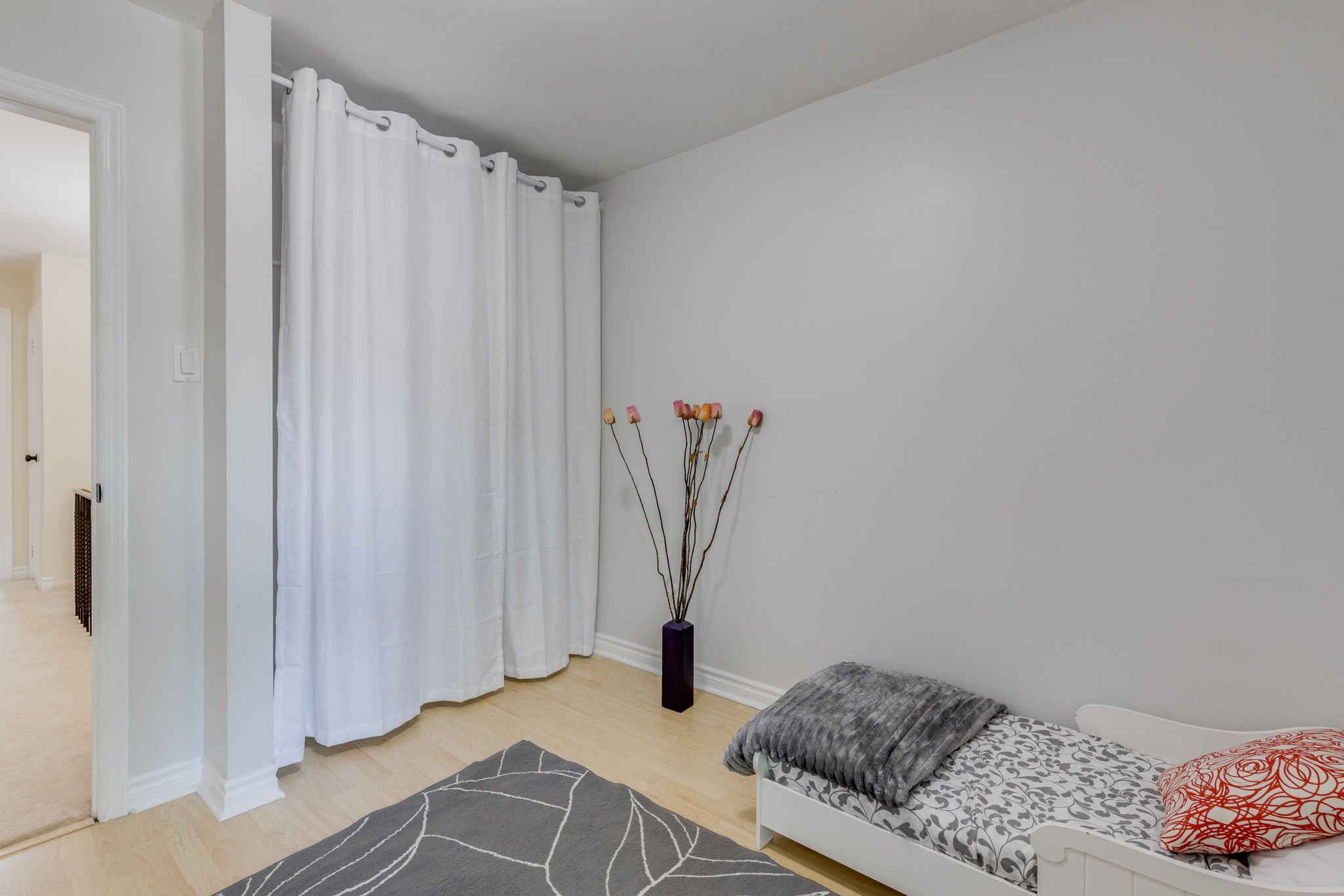 Aurora property showcase — delivered property photograph 22