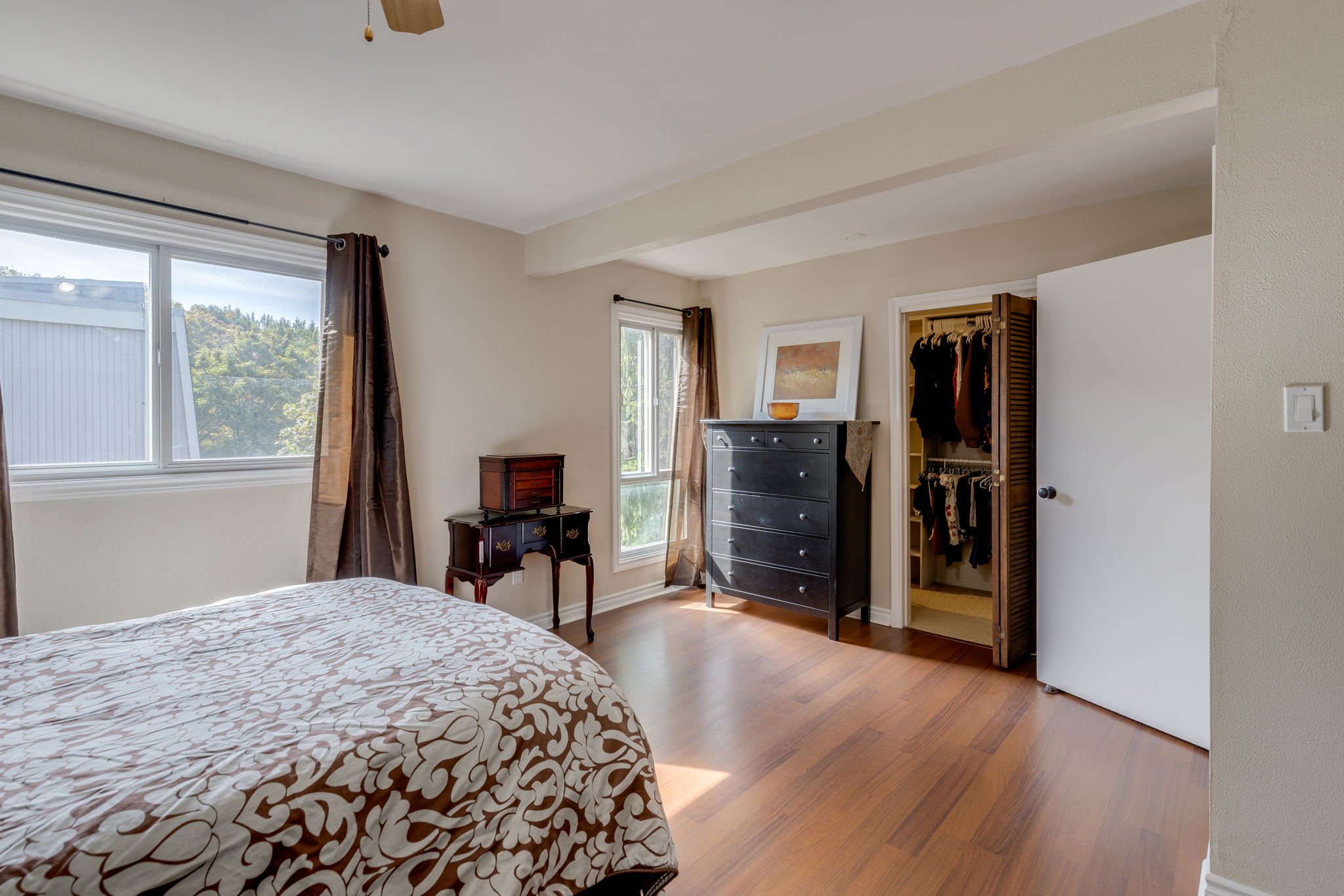 Aurora property showcase — delivered property photograph 29