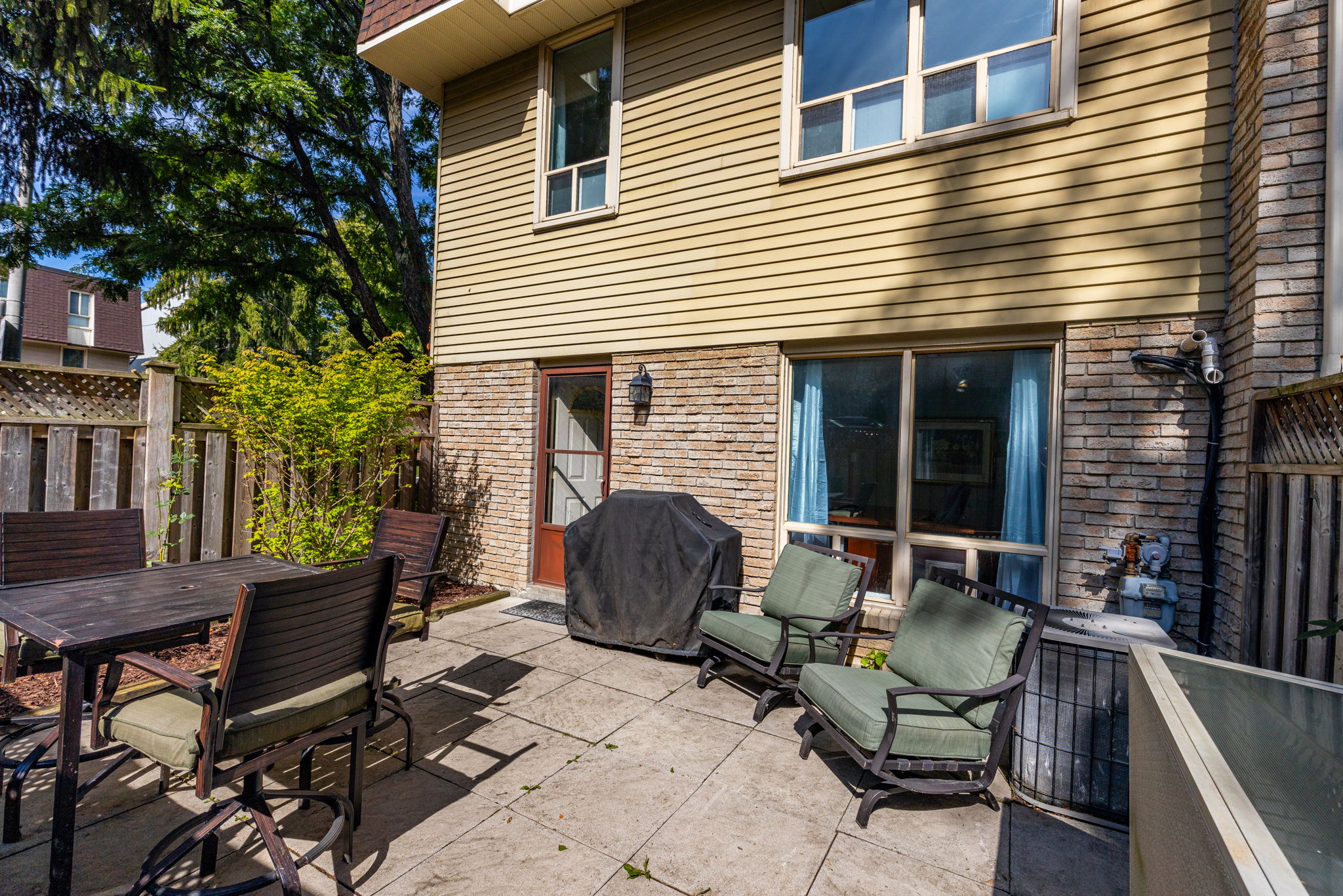 Aurora property showcase — delivered property photograph 33