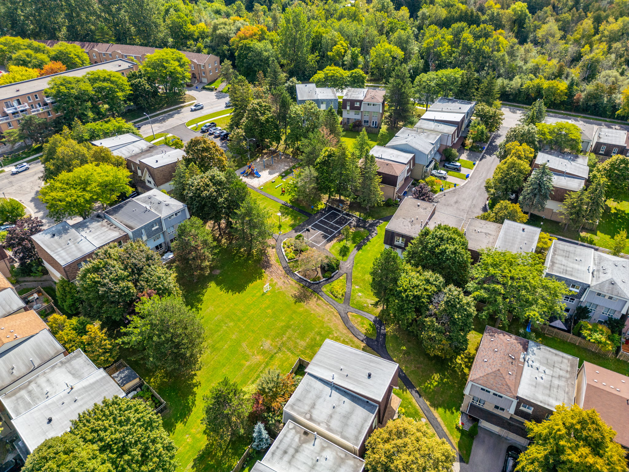 Aurora property showcase — delivered property photograph 42