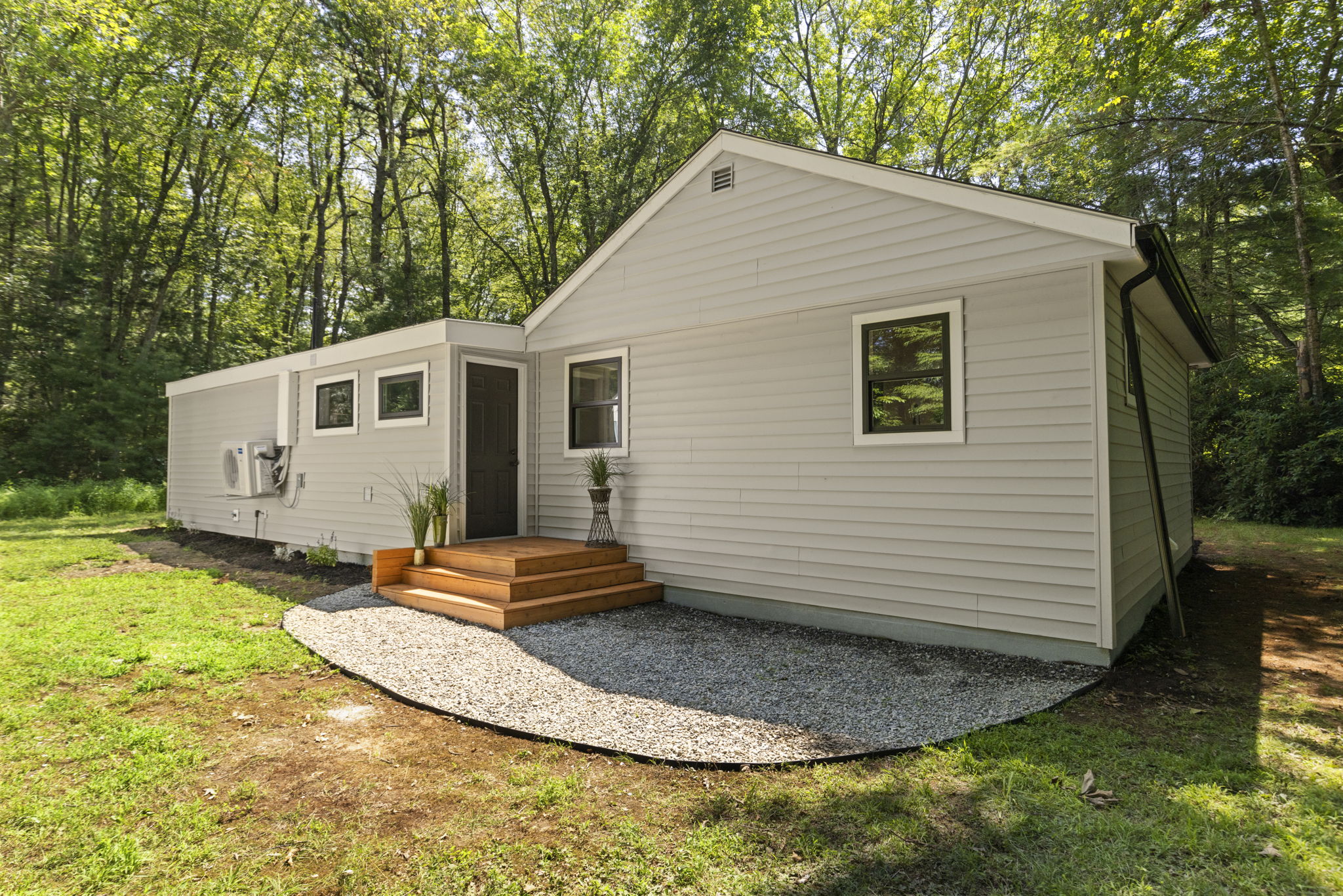  Photo 65