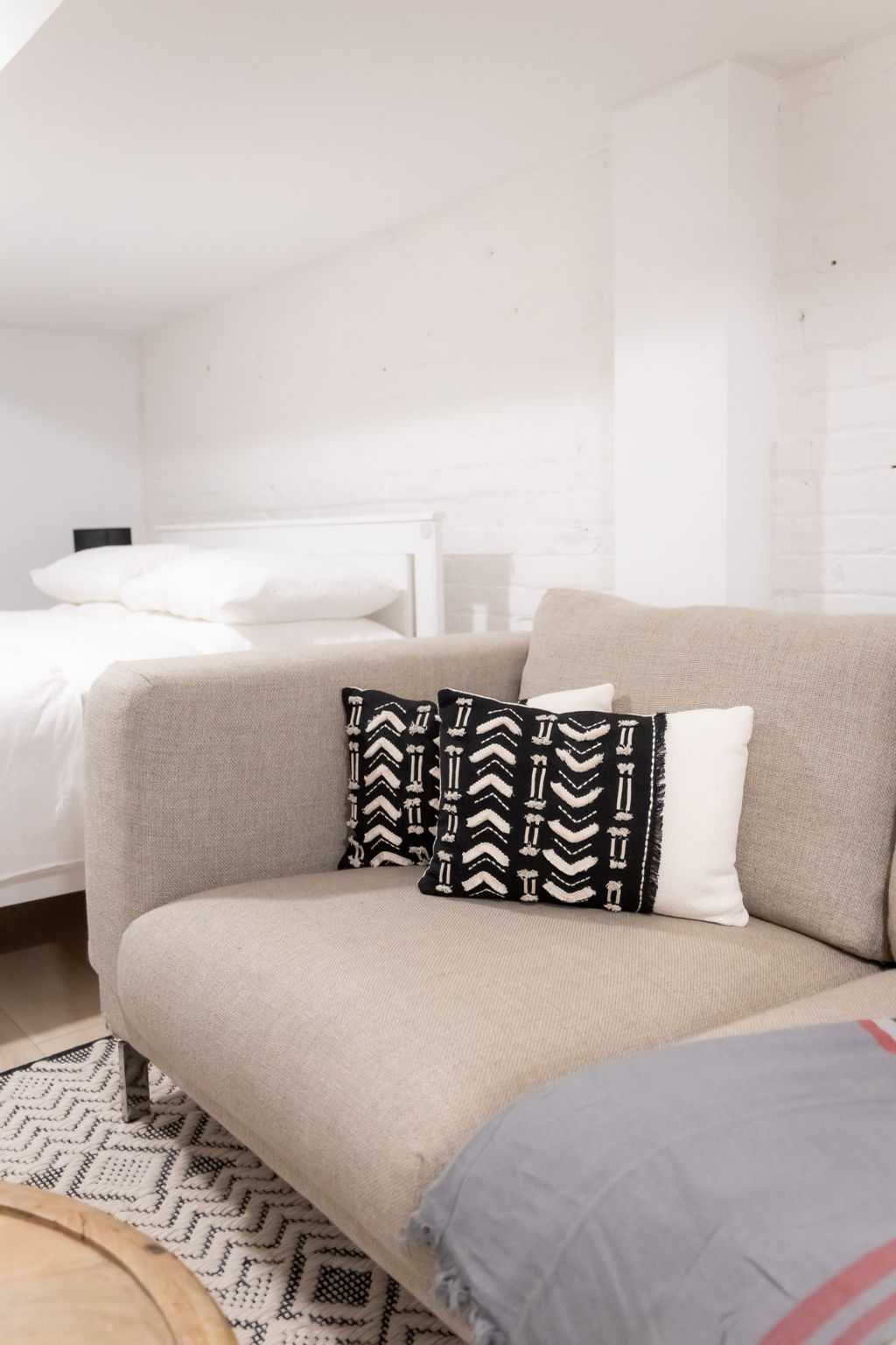 Toronto property showcase — delivered property photograph 76