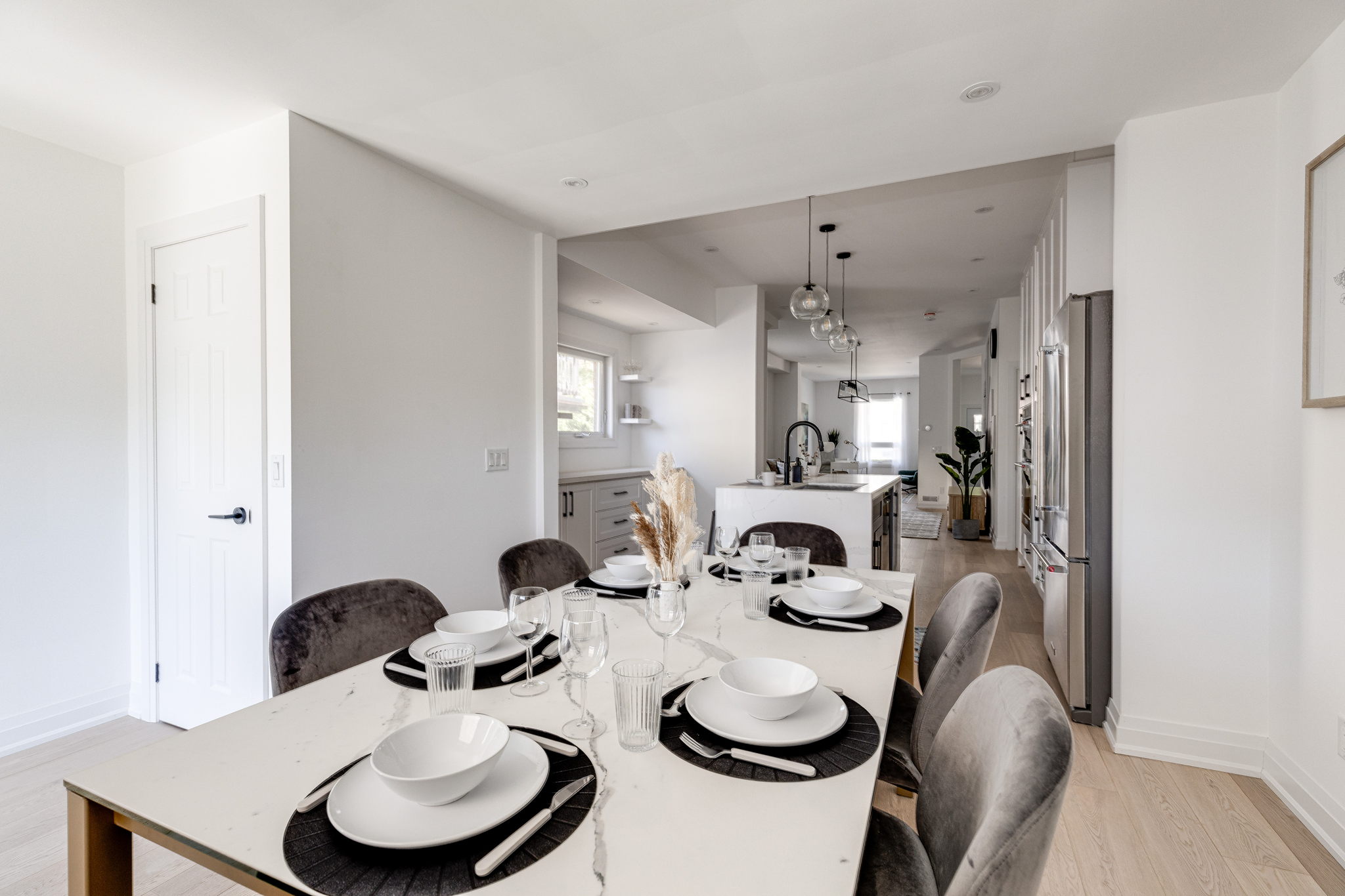 Toronto property showcase — delivered property photograph 19