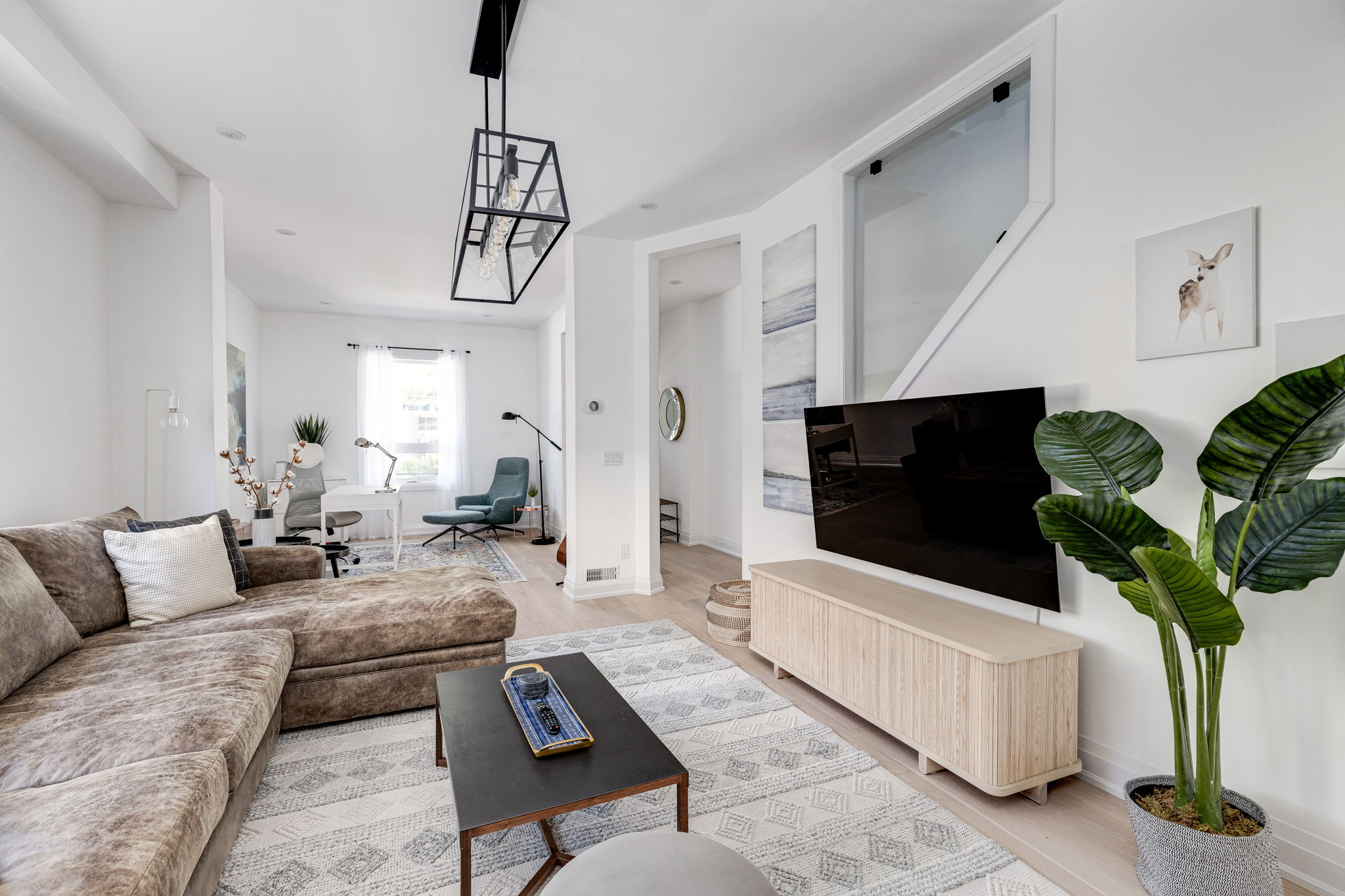 Toronto property showcase — delivered property photograph 10