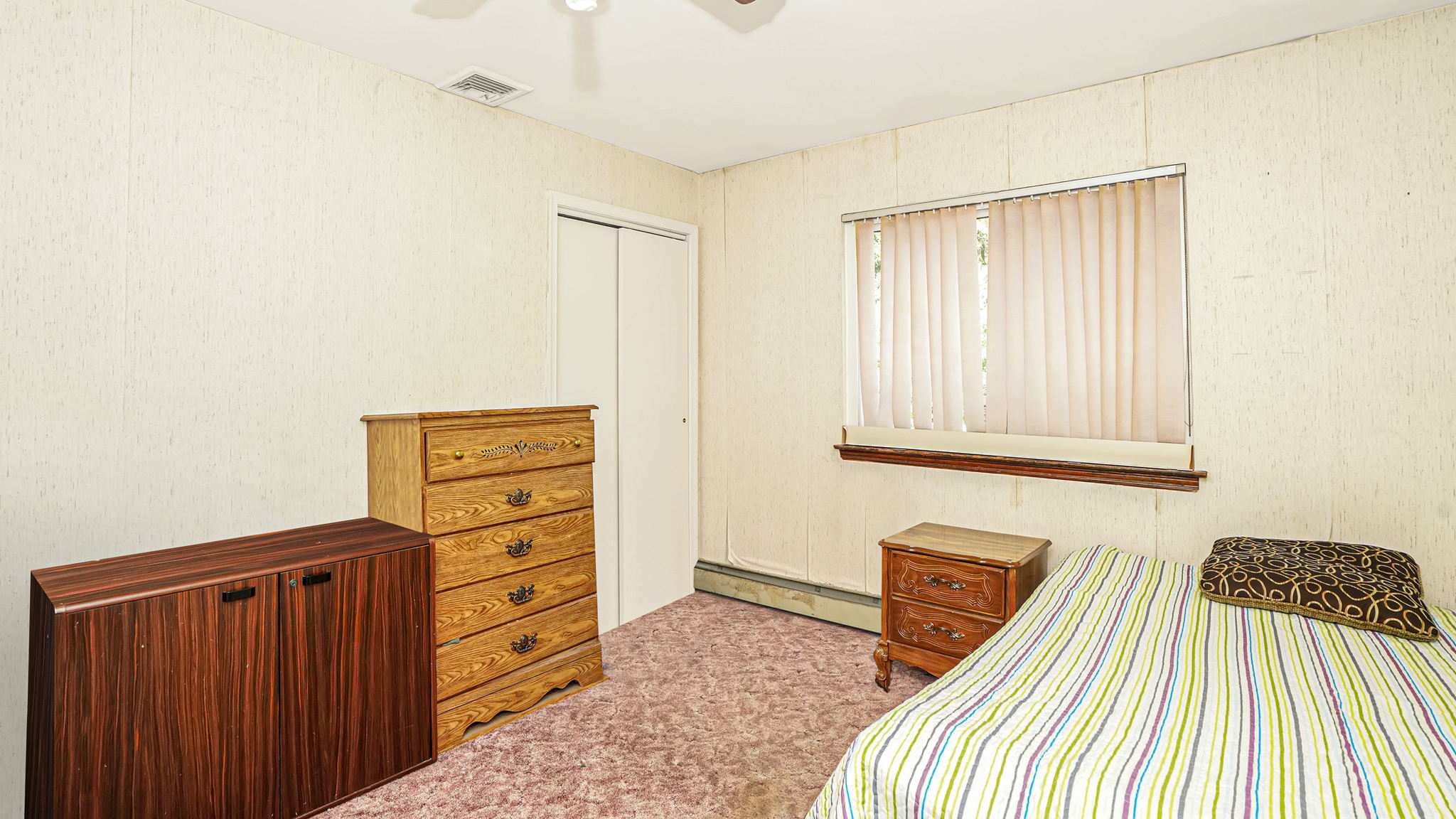 129 Springmeadow Dr, Holbrook, NY 11741, USA Photo 18