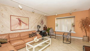 129 Springmeadow Dr, Holbrook, NY 11741, USA Photo 23