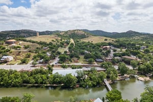 129 Upper E Lake Dr_012.jpg