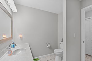  Photo 49