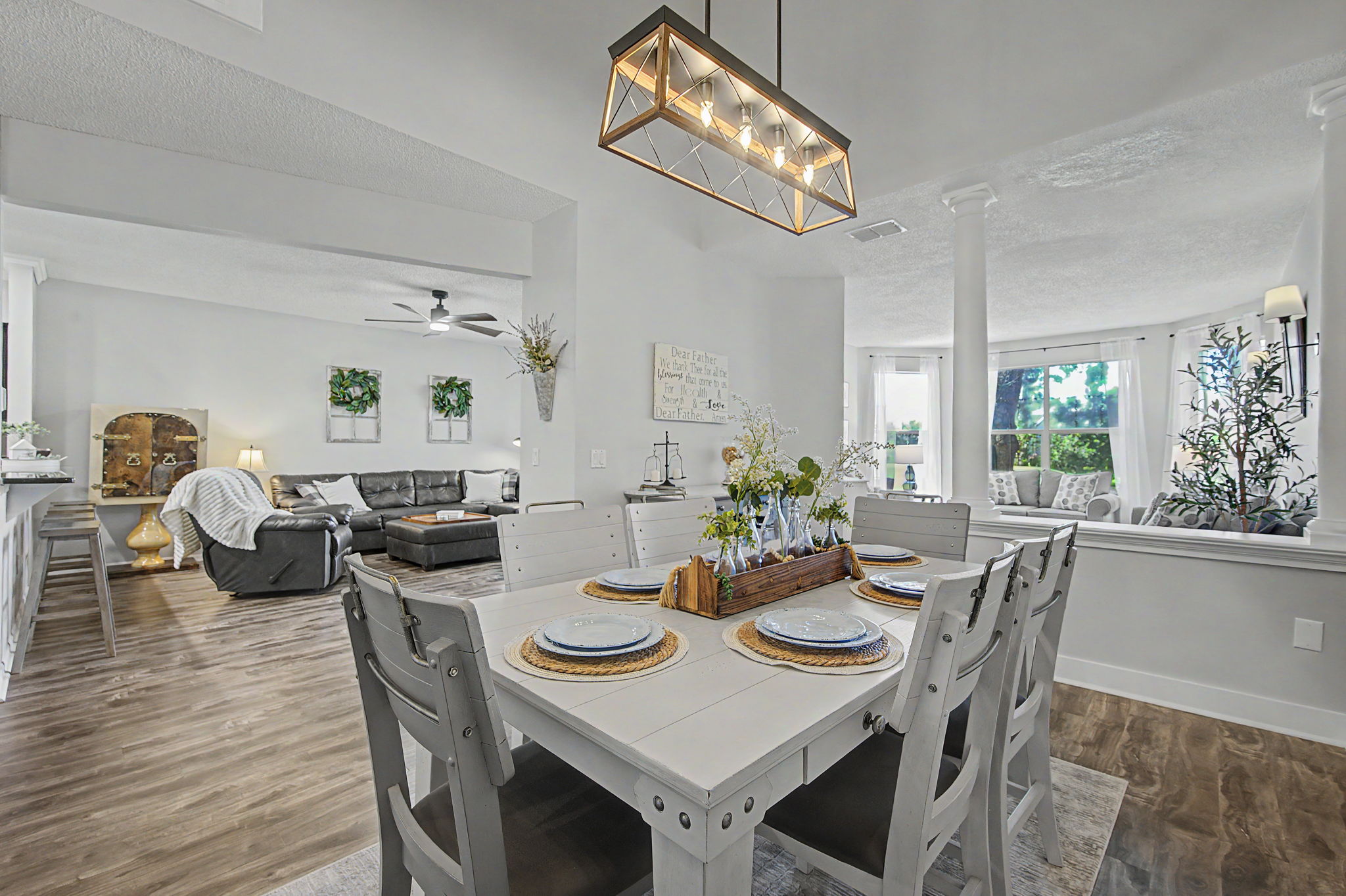 Dining Room4