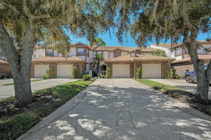 Front Exterior11
