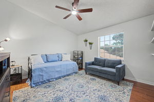 Upper Level Bedroom3a