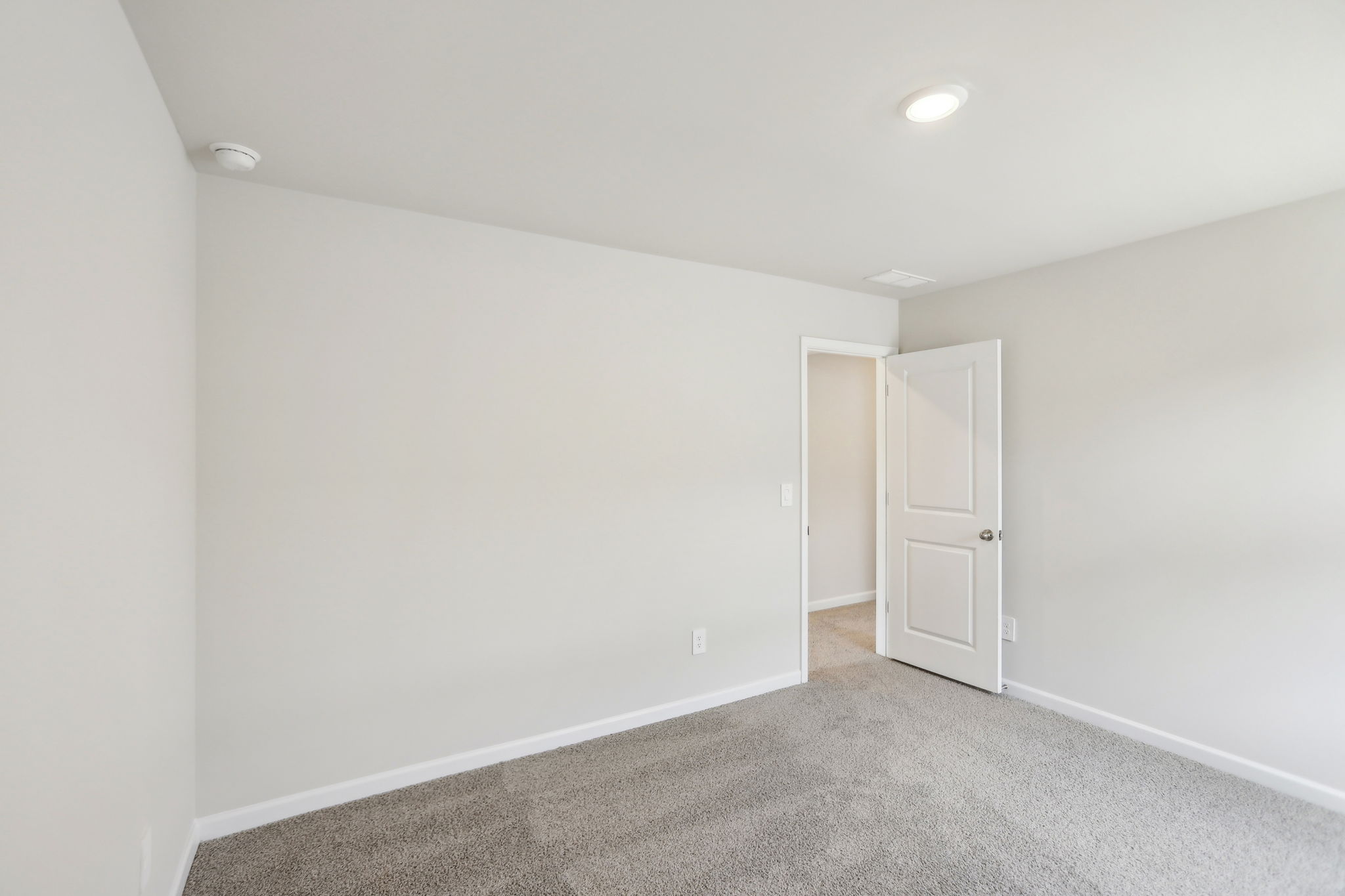  Atlanta- Martin Springs -1290 Firefly Field Trace Lawrenceville Georgia 30045-019