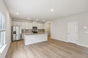  Atlanta- Martin Springs -1290 Firefly Field Trace Lawrenceville Georgia 30045-007