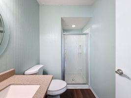  Photo 40