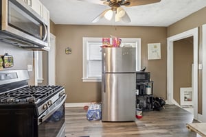 Maplerow Ave-S0609-013.jpg