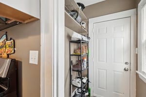 Maplerow Ave-S0609-014.jpg