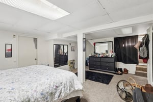 Maplerow Ave-S0609-019.jpg