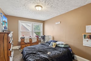 Maplerow Ave-S0609-020.jpg