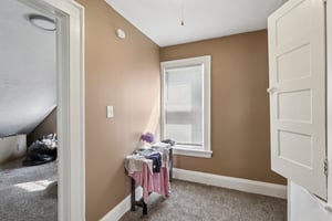 Maplerow Ave-S0609-026.jpg