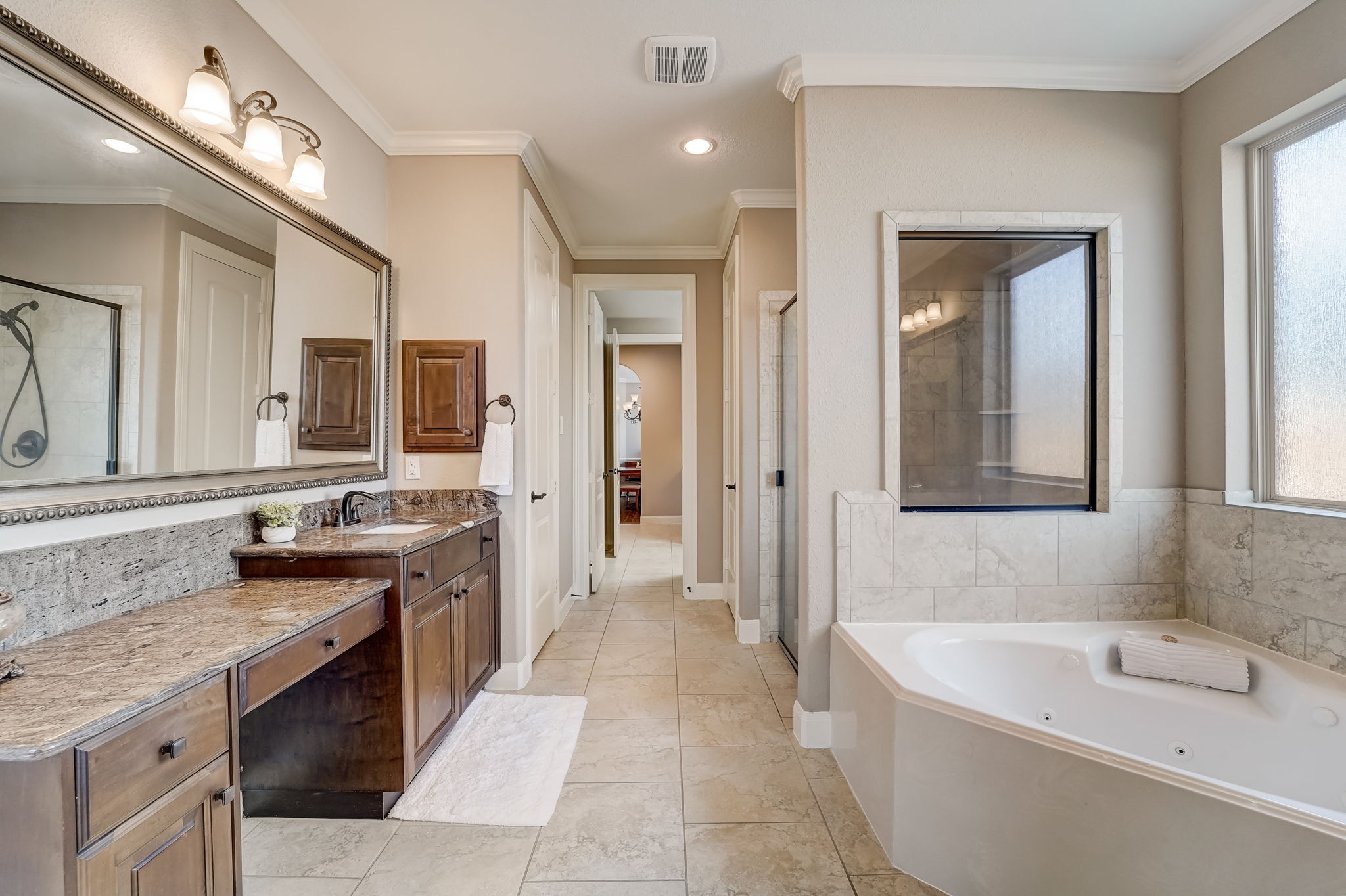 Dunbar Cave Ct-059
