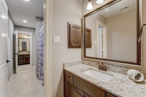 Dunbar Cave Ct-043