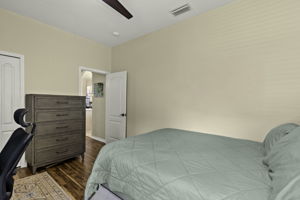 26-Guest Bedroom 2 - 2 of 2 (R)
